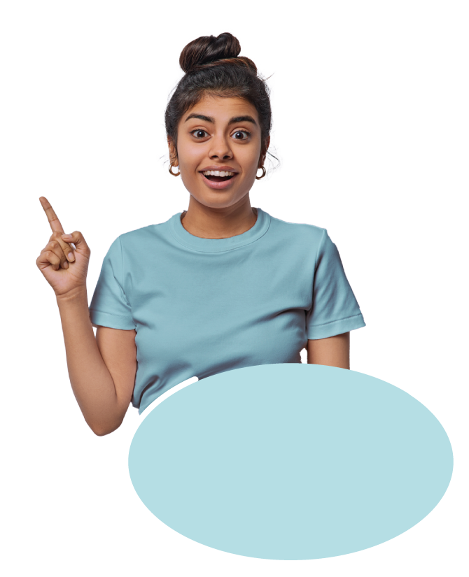 Chica con cara sorprendida señalando el título